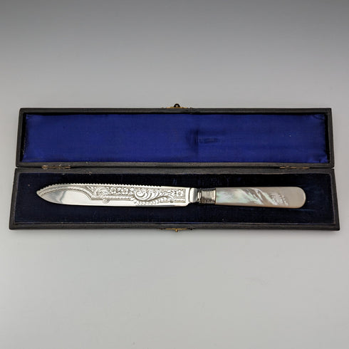 1925 年英國古董白色珍珠柄麵包刀盒裝 John Batt
